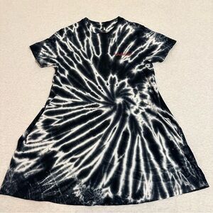 Black and White Tie-Dye T-Shirt Dress